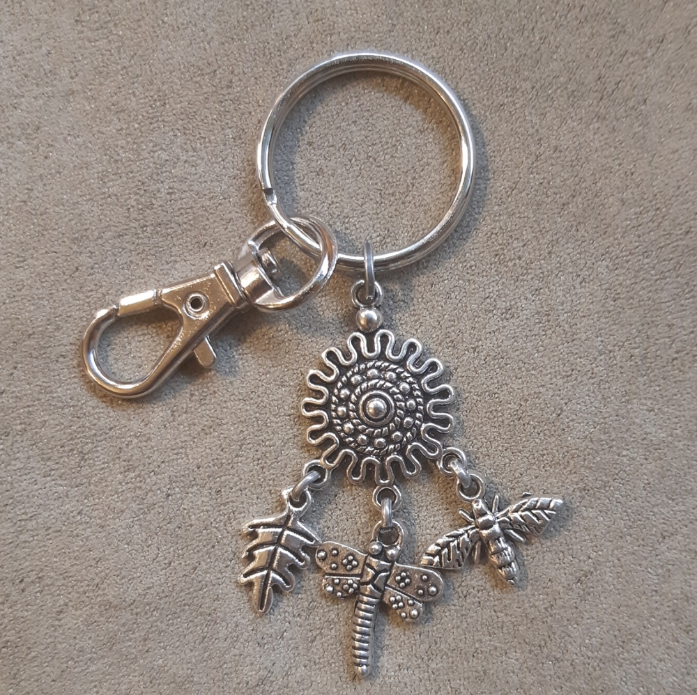 🐞$5 add-on with $20+ Dog collar charm